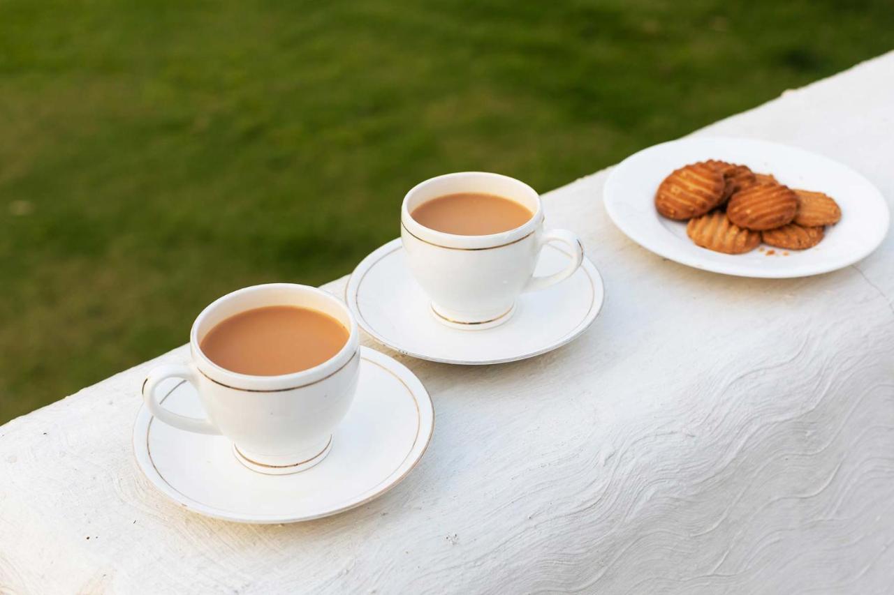 Coffee & Mist Luxury Villa- Comp Breakfast, Pool, Lounge, And Coffee Estate By Stayvista Madikeri Eksteriør bilde